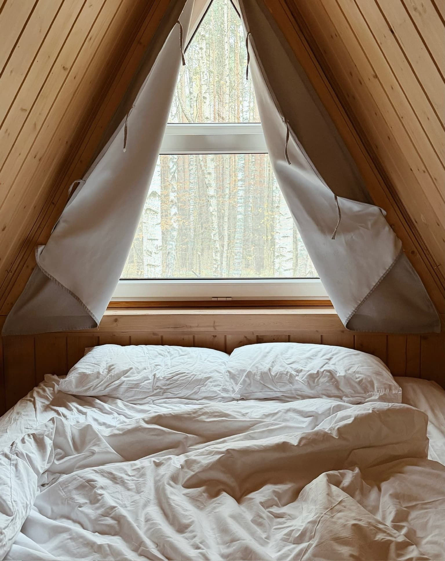 A romantic getaway for two on a real farm